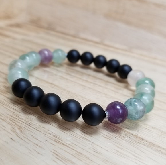 Fluorite & Black Onyx Beaded Stretch Brace… - Picture 6 of 6